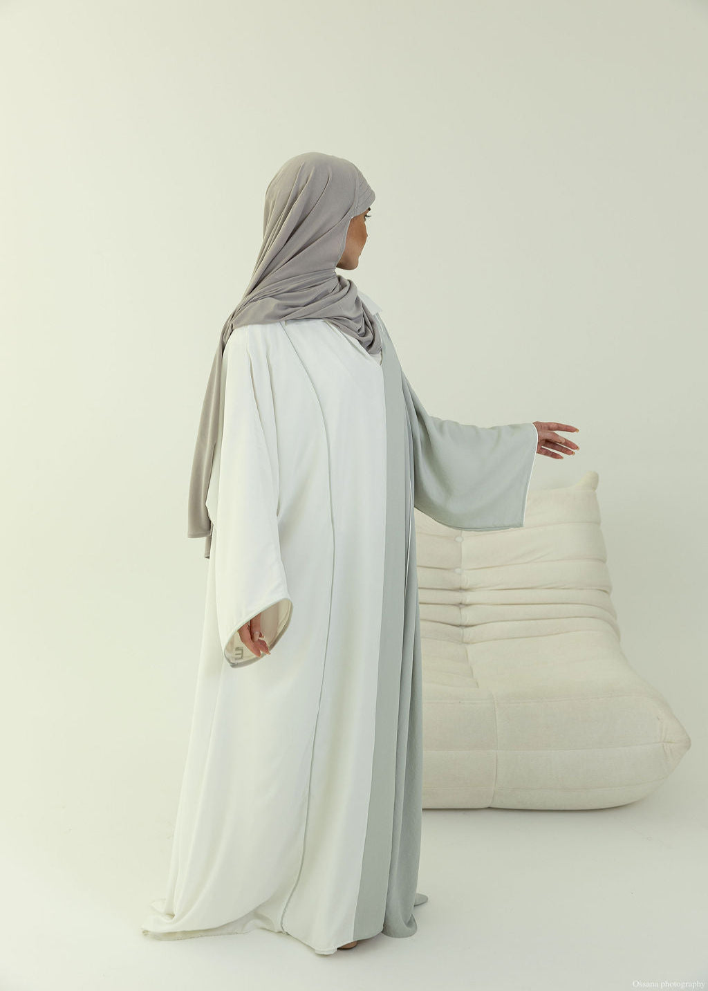 CLOUD ABAYA