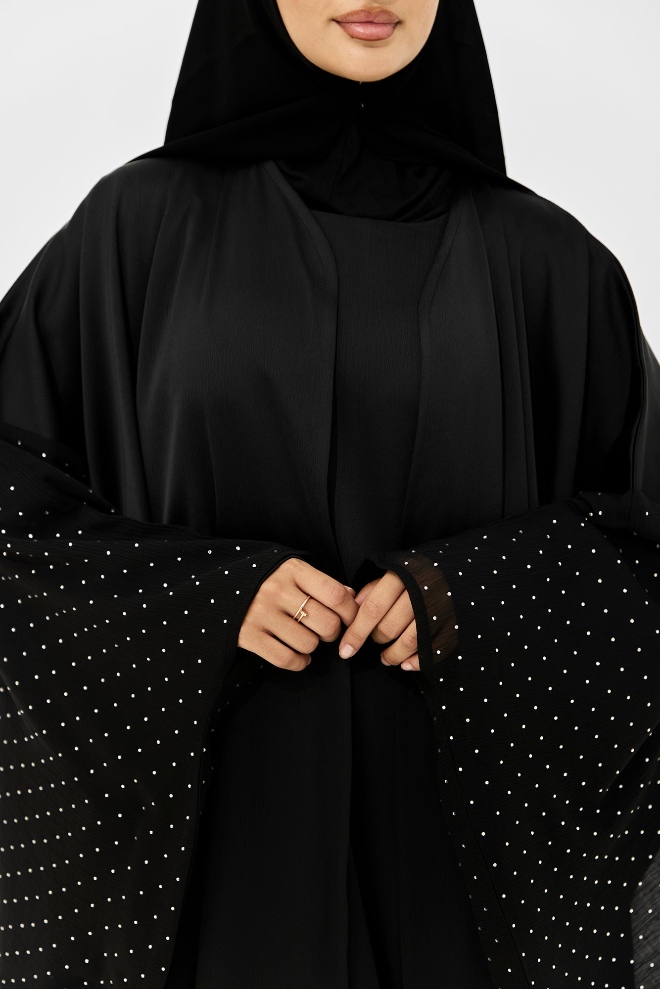 ABAYA RR